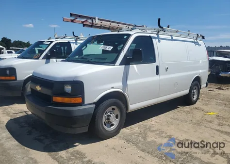 2017 Chevrolet Express G2500 из США, поврежденный, VIN 1GCWGAFF2H1274698